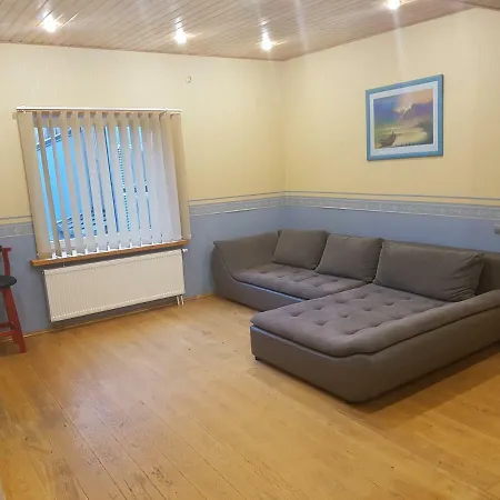 Cozy Two Bedroom Apartamento Palanga